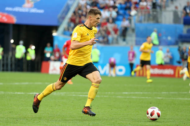 同时密切关 同时密切关