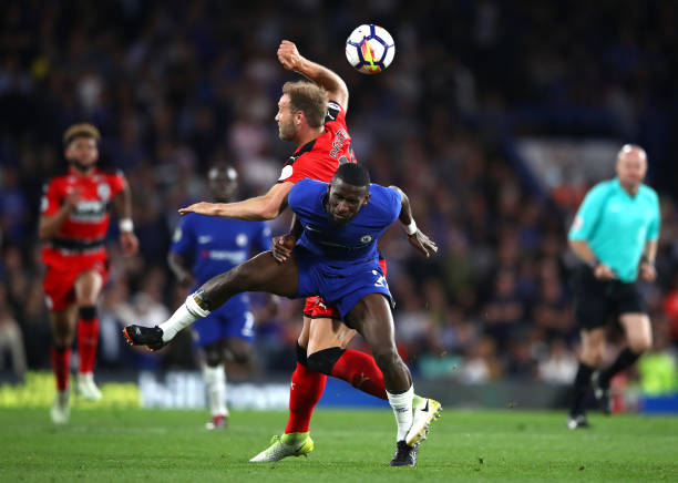 中的跑位与 中的跑位与